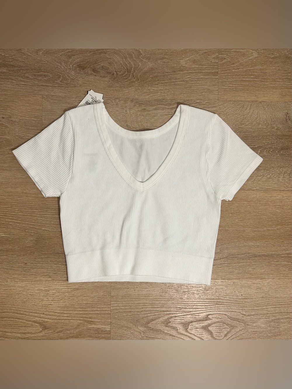 a new day White Ribbed V-Neck Cropped Tee